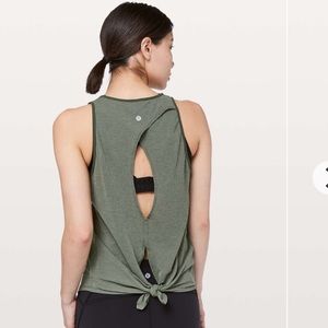 Lululemon Open Up Tank Top size 10